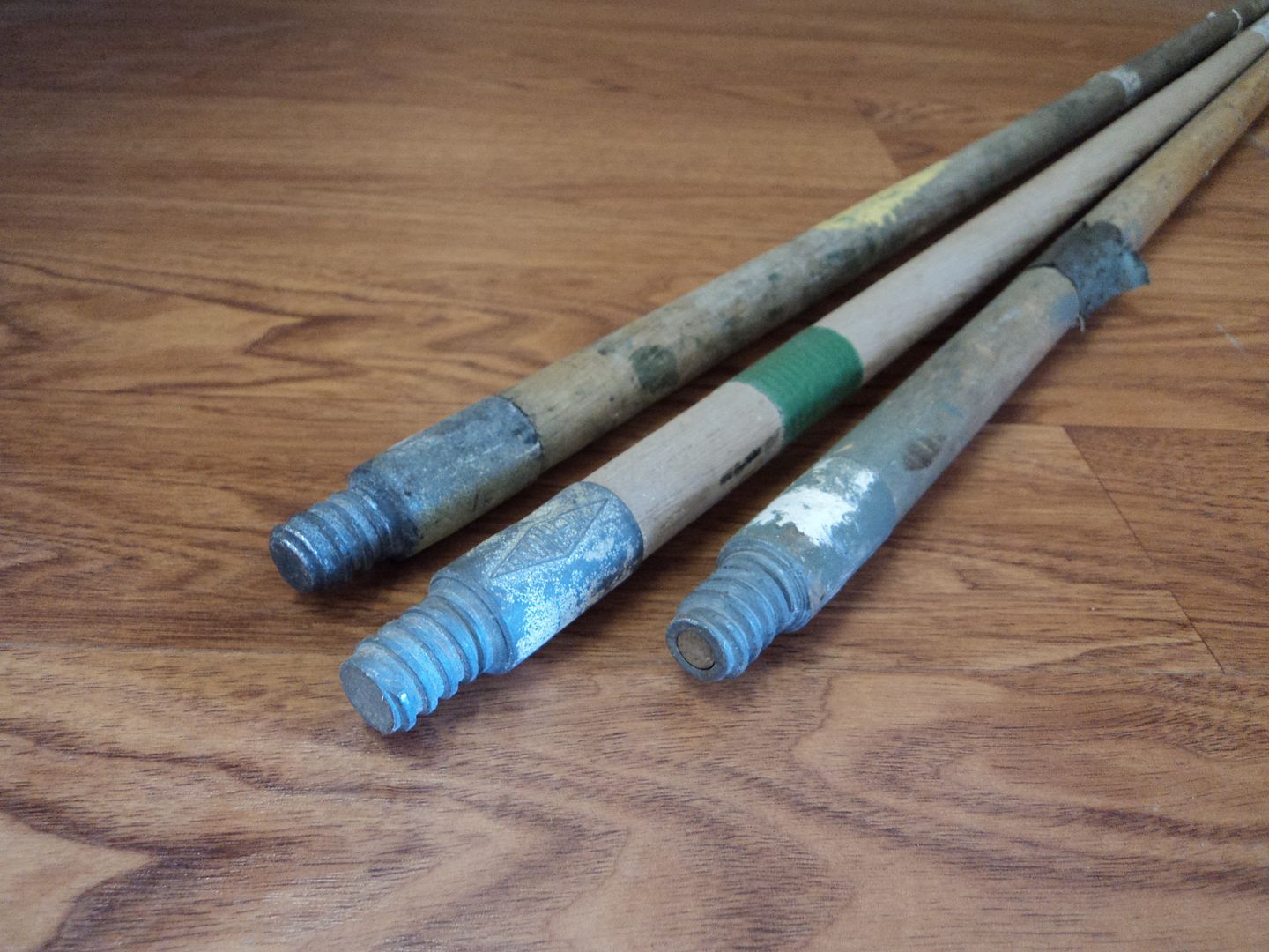 Professional Extension Roller Poles 48in 4ft Lot of 3 Male Ends Wood