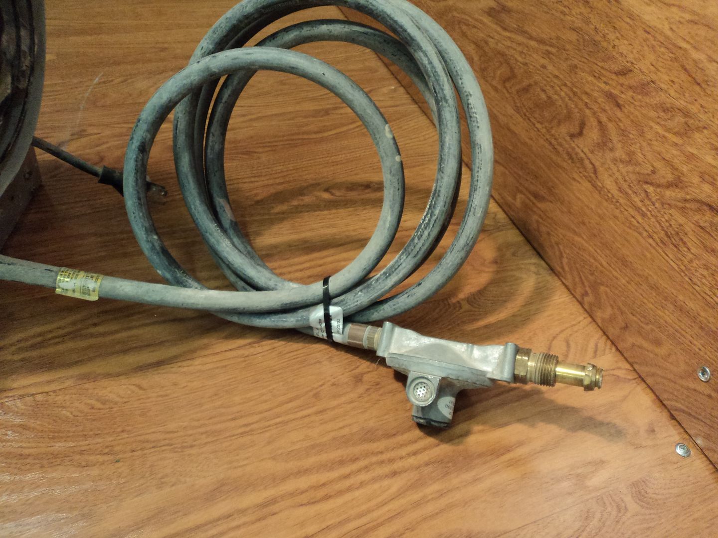 Reddy Heater Desa 100,000 BTU Propane ForcedAir Heater RLP100 eBay