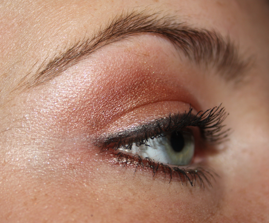 Look met Vera Valenti palette Glossybox