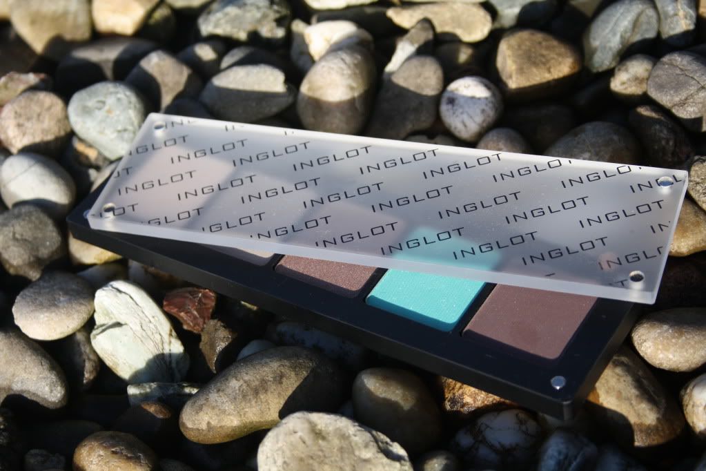 Inglot