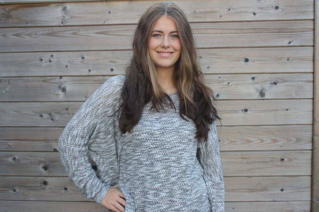 Outfit: Oversized grey
