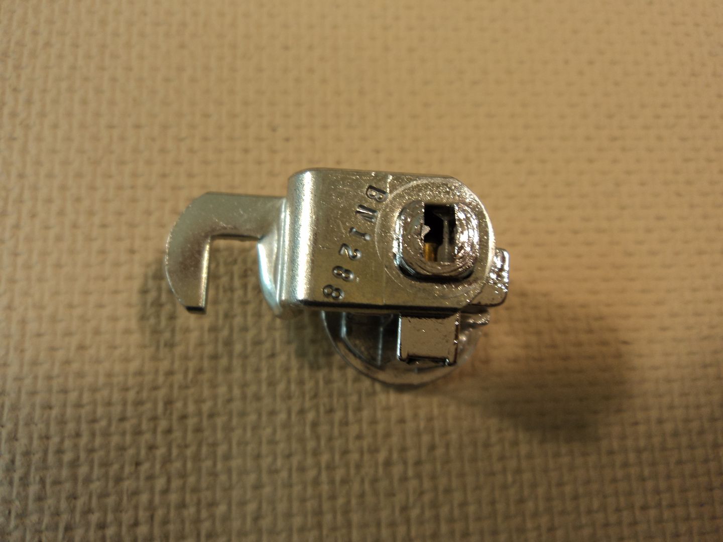 National Lock Mail Box Lock 5 Pin Tumbler Silver 2 Keys C8724 Metal