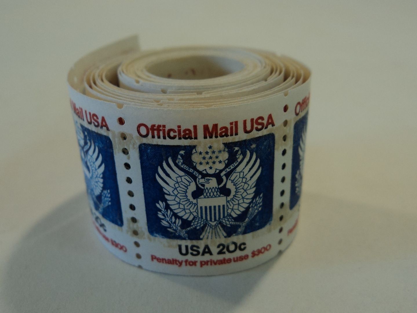 USPS Scott O135 Official Mail USA 20c Mint Coil Lot of 100 Great Seal 1983