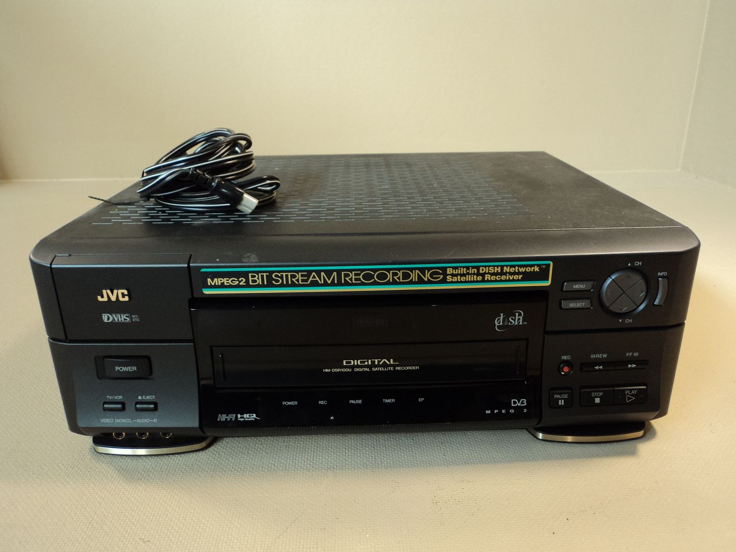 JVC D VHS Digital Satellite Recorder Smart Card Included Dish MPEG2 HM DSR100RU